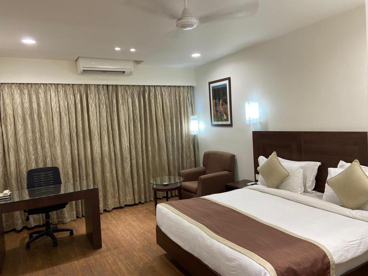 Chryso Hotels Pvt Ltd Ankleshwar 외부 사진