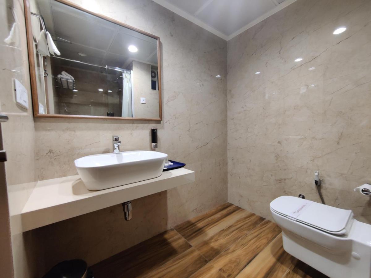 Chryso Hotels Pvt Ltd Ankleshwar 외부 사진