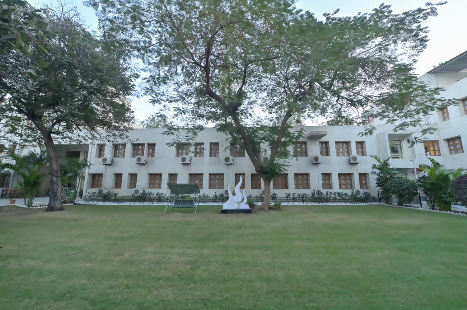 Chryso Hotels Pvt Ltd Ankleshwar 외부 사진