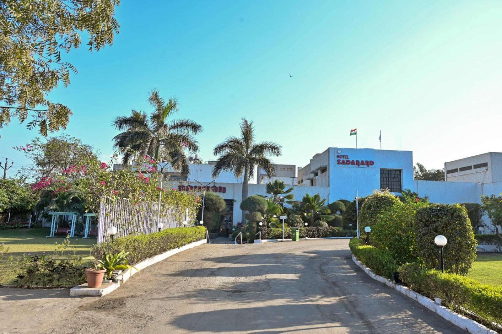 Chryso Hotels Pvt Ltd Ankleshwar 외부 사진